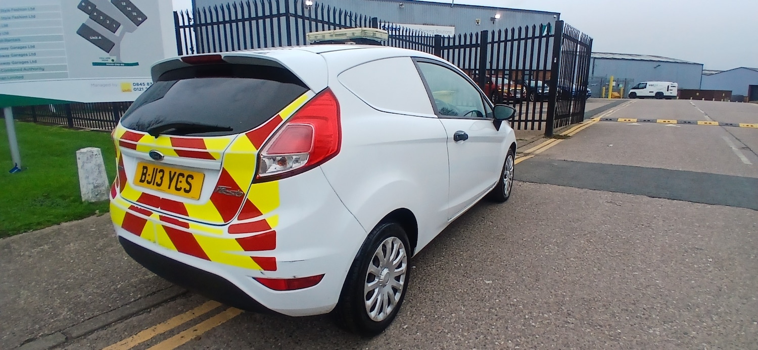 Used Ford Fiesta 2013 for sale - 77693827: Photo 5