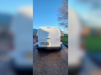 Used Peugeot Partner 2017 for sale - 76706110: Photo