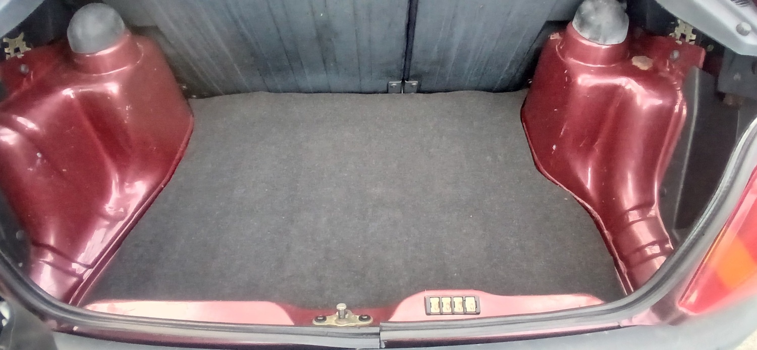 Used Ford Fiesta 1994 for sale - 76135844: Photo 9