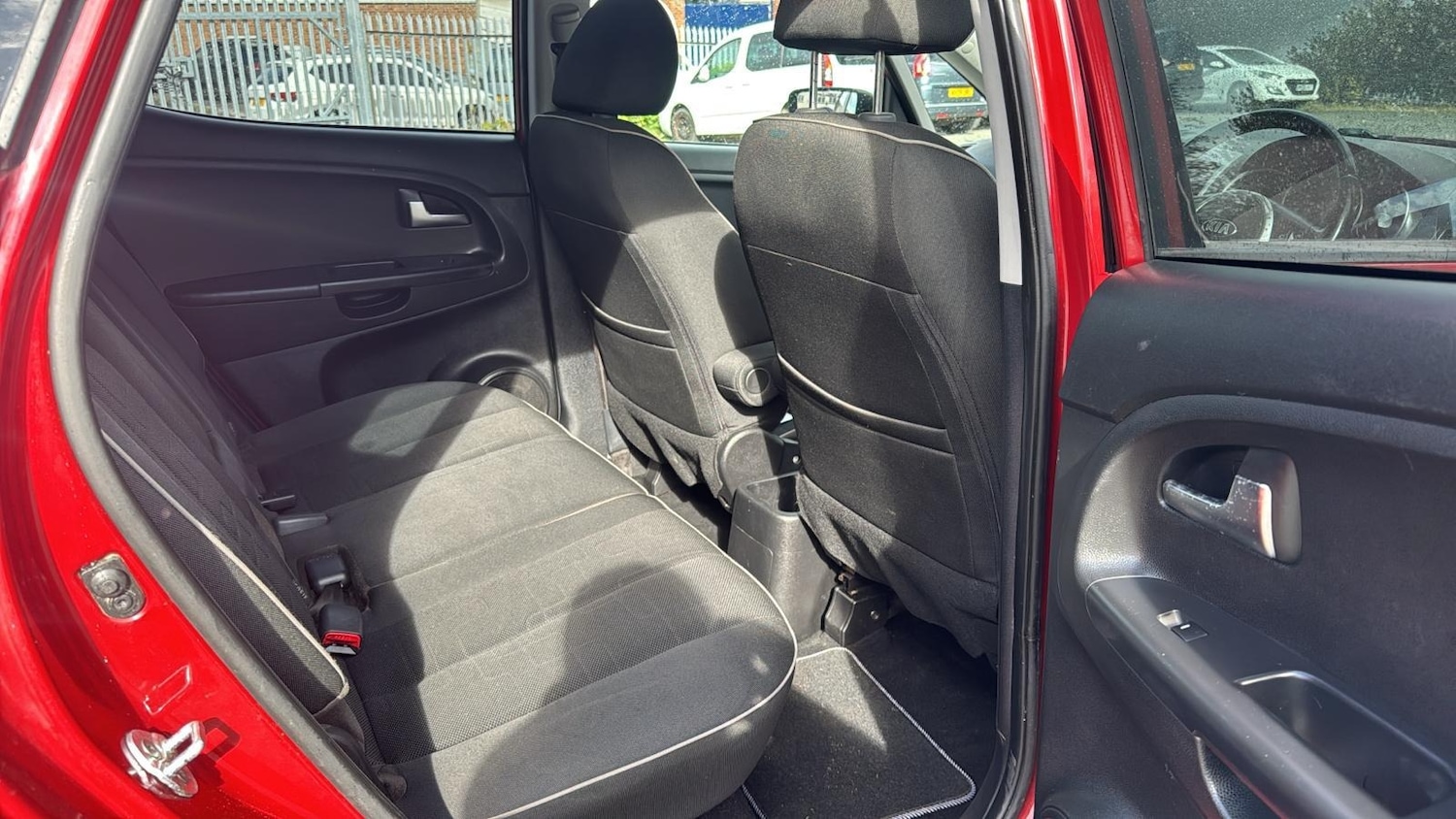 Used Kia Venga 2016 for sale - 76135842: Photo 5