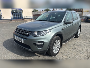 Used Land Rover Discovery Sport 2016 for sale - 79307564: Photo