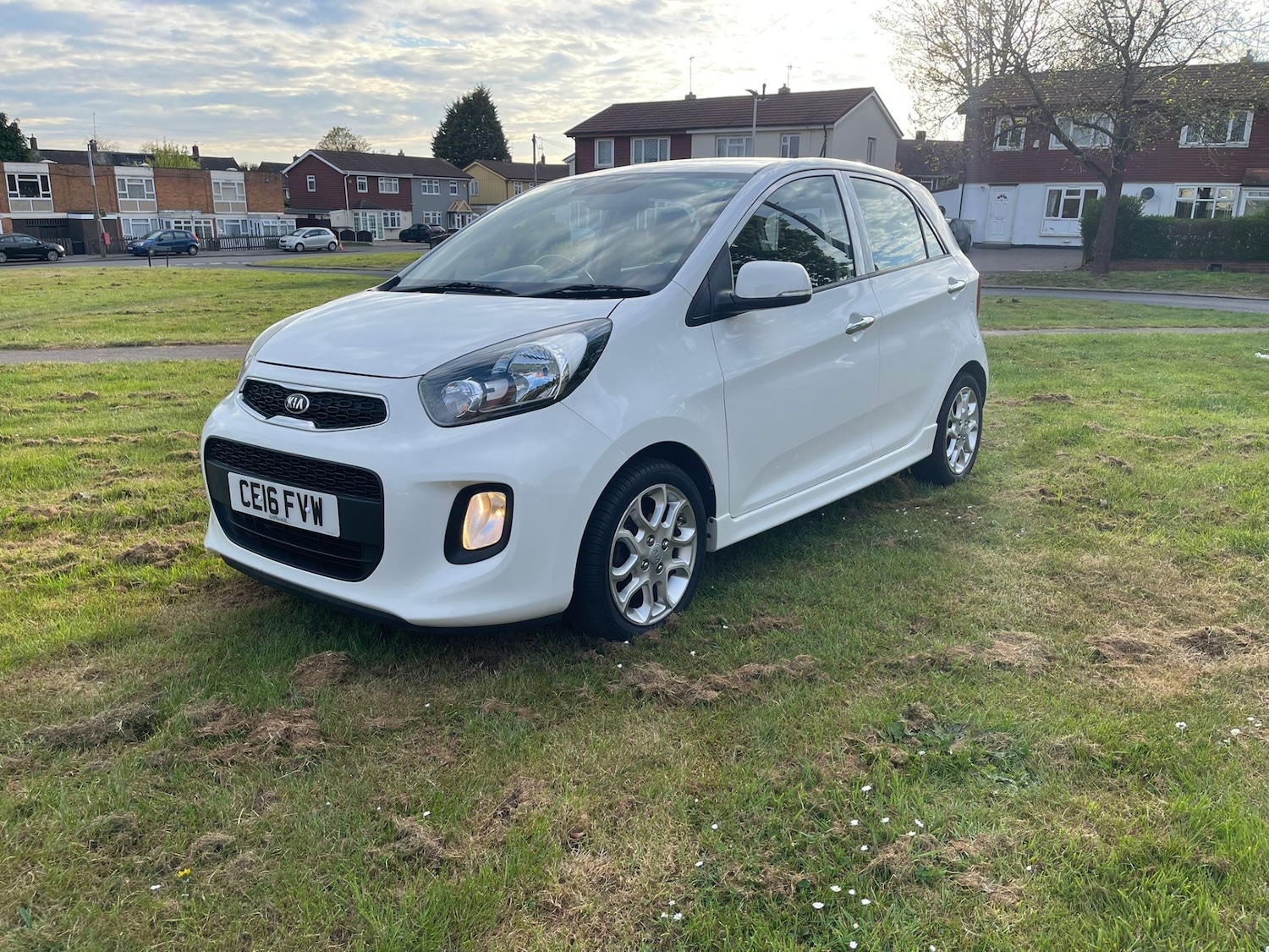 Used Kia Picanto 2016 for sale - 76081527: Photo 3