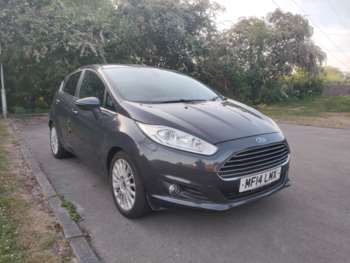 2014 (14) - 1.0 EcoBoost Titanium 5dr