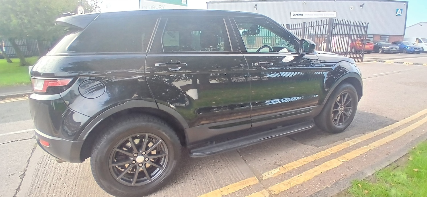 Used Land Rover Range Rover Evoque 2017 for sale - 76135839: Photo 13