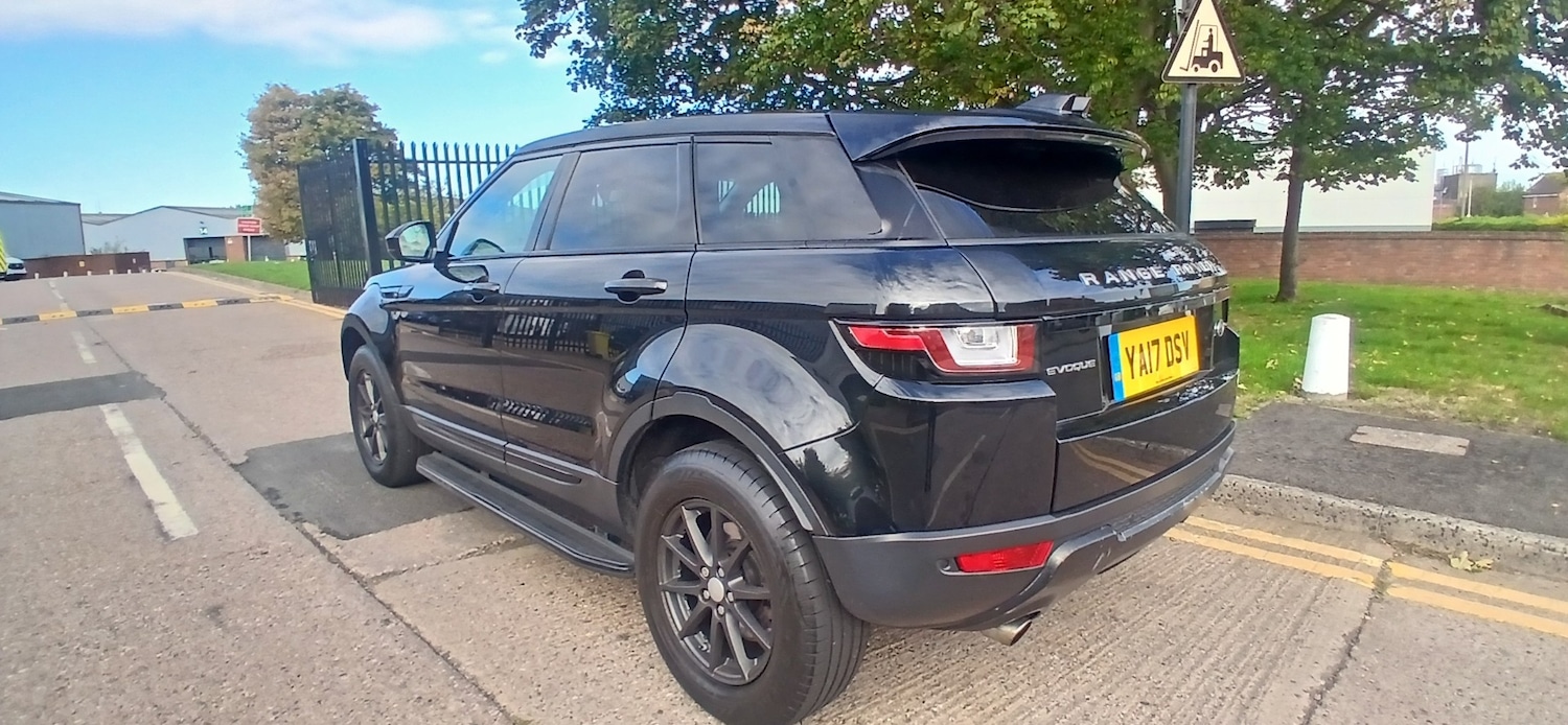 Used Land Rover Range Rover Evoque 2017 for sale - 76135839: Photo 5