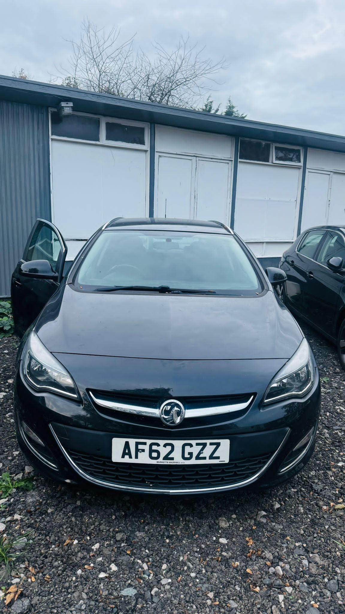 Used Vauxhall Astra 2012 for sale - 76347280: Photo 1