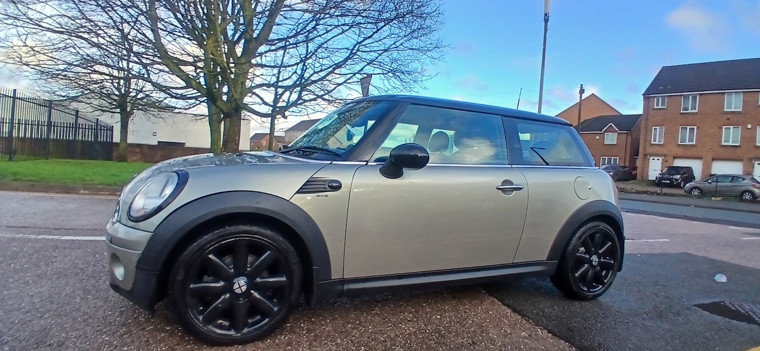 Used MINI Hatch 2009 for sale - 77258528: Photo 4
