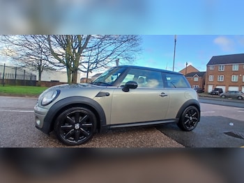 Used MINI Hatch 2009 for sale - 77258528: Photo