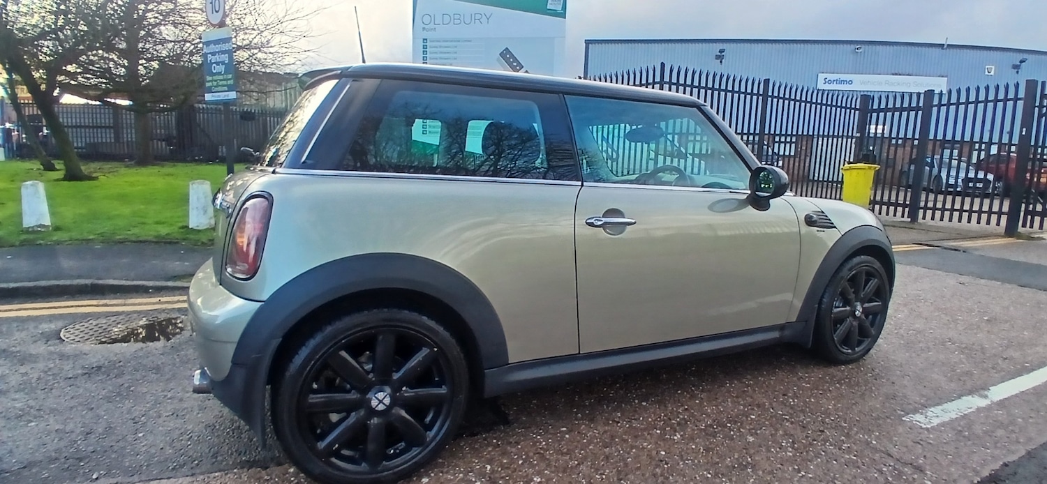 Used MINI Hatch 2009 for sale - 77258528: Photo 5