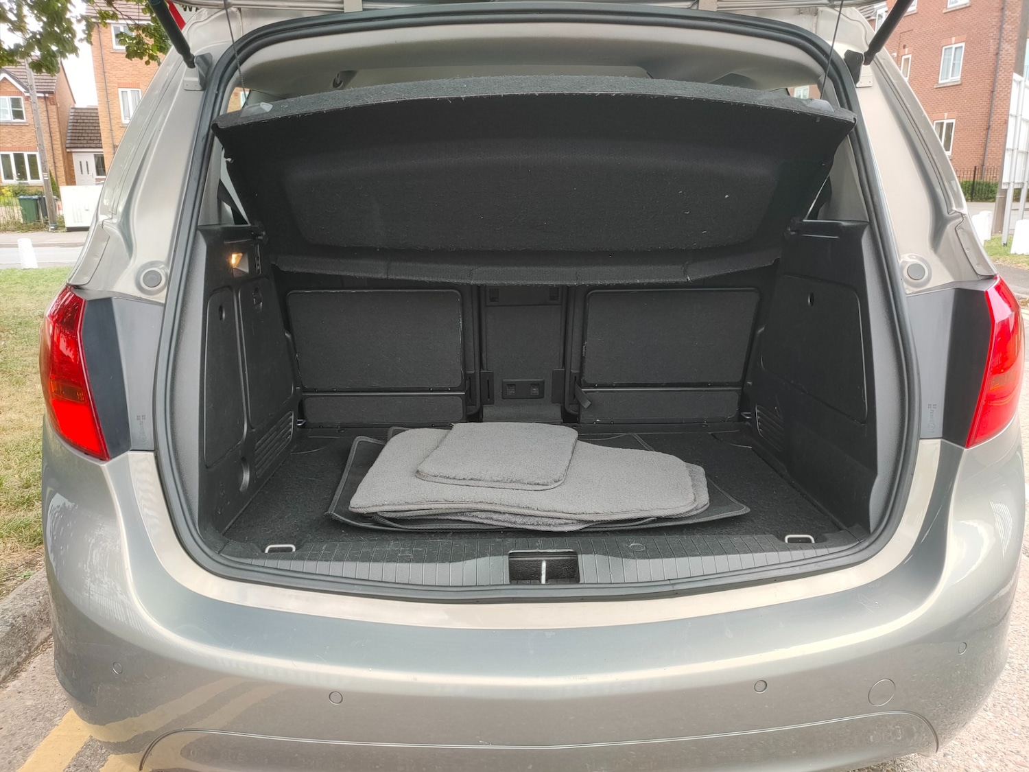 Vehicle 27