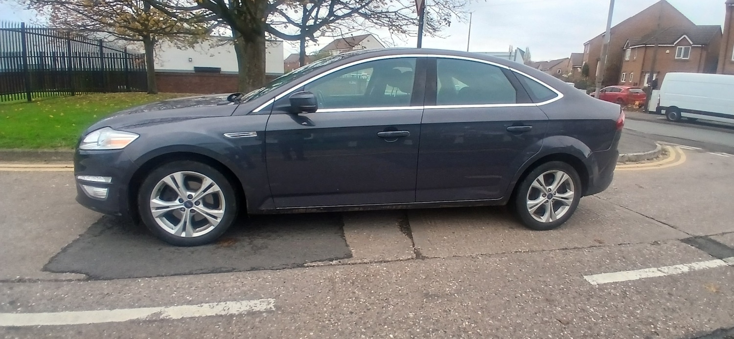 Used Ford Mondeo 2012 for sale - 76541493: Photo 8