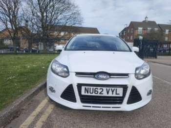 2013 (62) - 1.0 125 EcoBoost Titanium 5dr