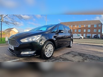 Used Ford Galaxy 2017 for sale - 77054834: Photo