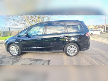 Used Ford Galaxy 2017 for sale - 77054834: Photo