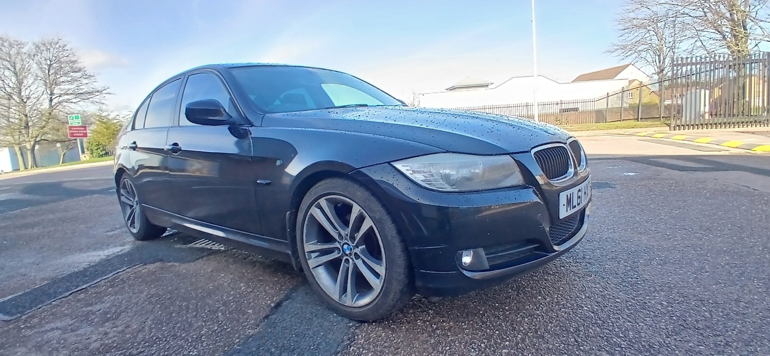 Used BMW 3 Series 2011 for sale - 77562499: Photo 2