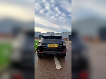 Used Land Rover Range Rover Evoque 2017 for sale - 77058477: Photo