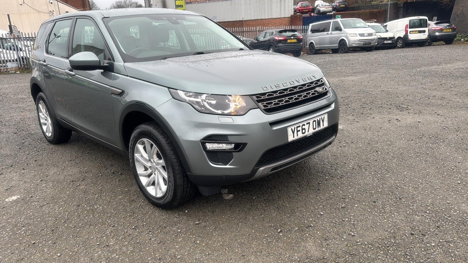 Used Land Rover Discovery Sport 2017 for sale - 77973814: Photo 2