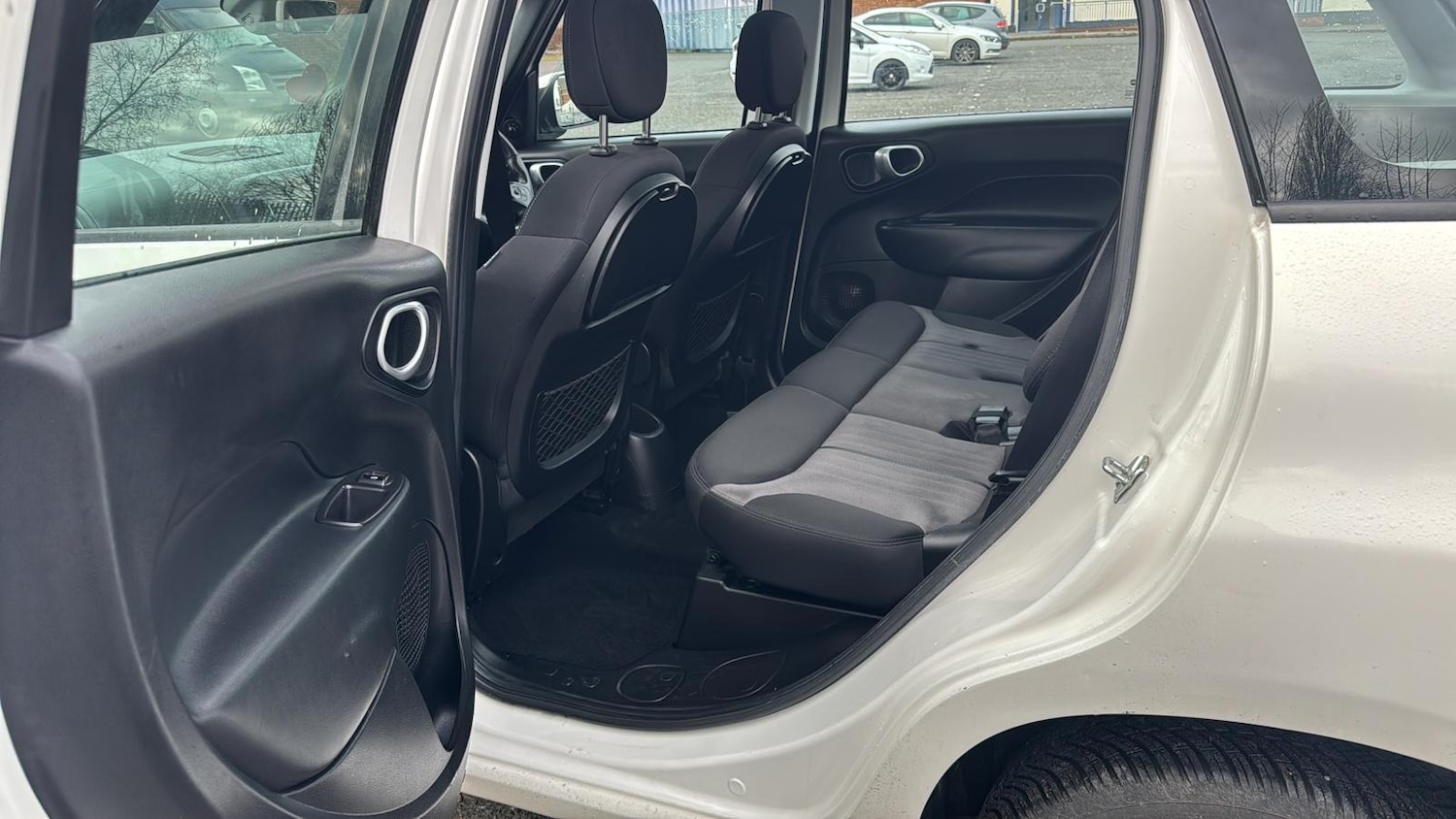 Used Land Rover Discovery Sport 2017 for sale - 77973814: Photo 5