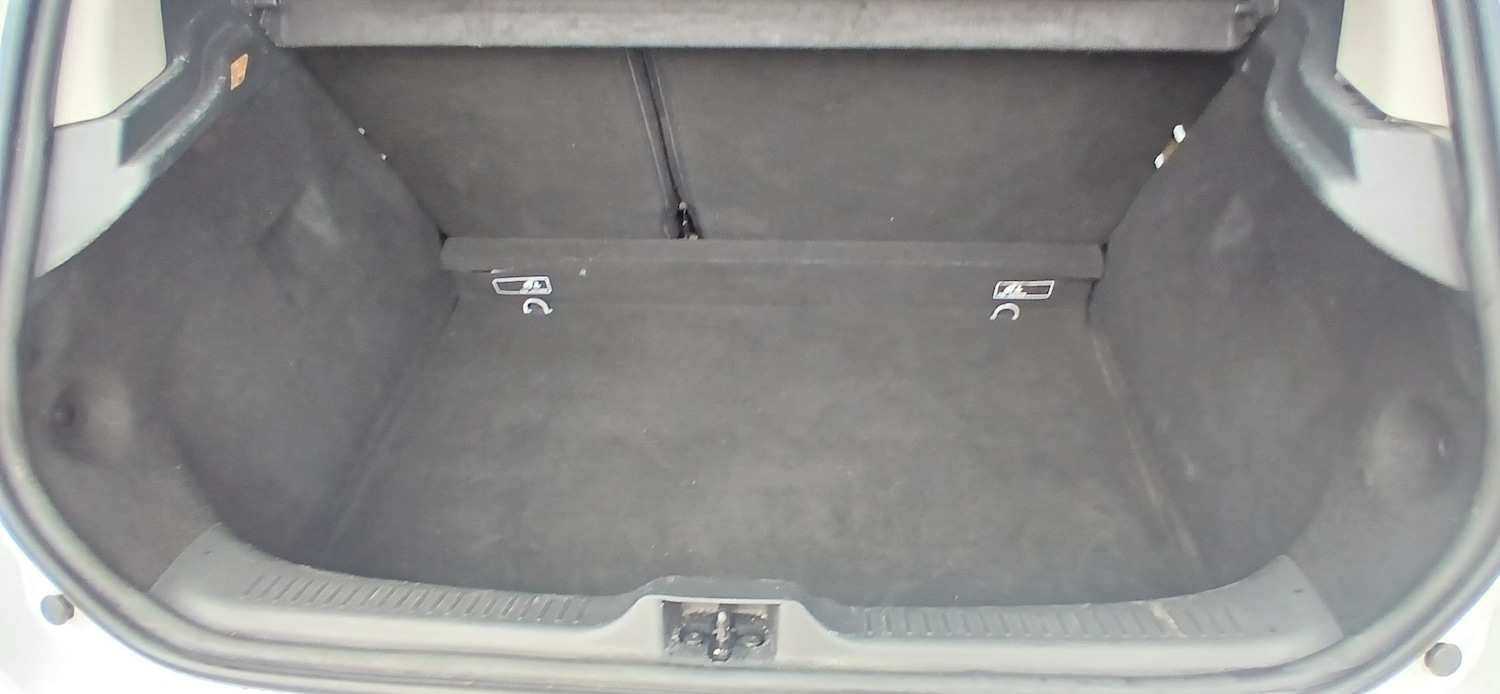 Used Renault Clio 2015 for sale - 76511162: Photo 12