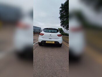 Used Renault Clio 2015 for sale - 76511162: Photo