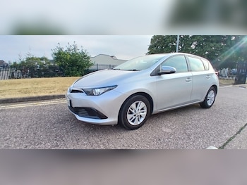 Used Toyota Auris 2015 for sale - 79234598: Photo