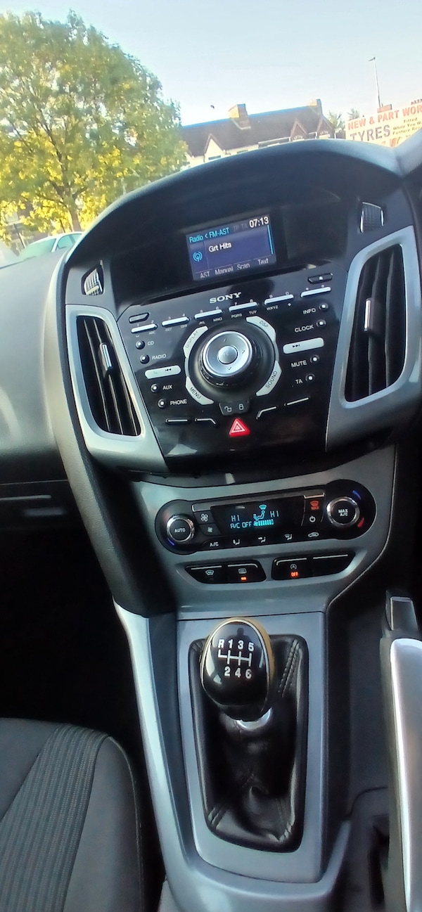 Used Ford Focus 2012 for sale - 76187330: Photo 11