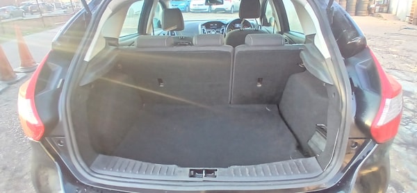 Used Ford Focus 2012 for sale - 76187330: Photo 12