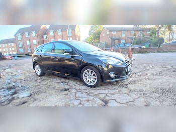 Used Ford Focus 2012 for sale - 76187330: Photo 3