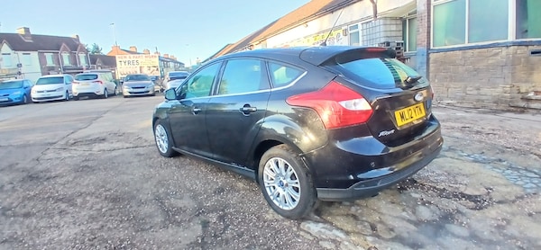 Used Ford Focus 2012 for sale - 76187330: Photo 4