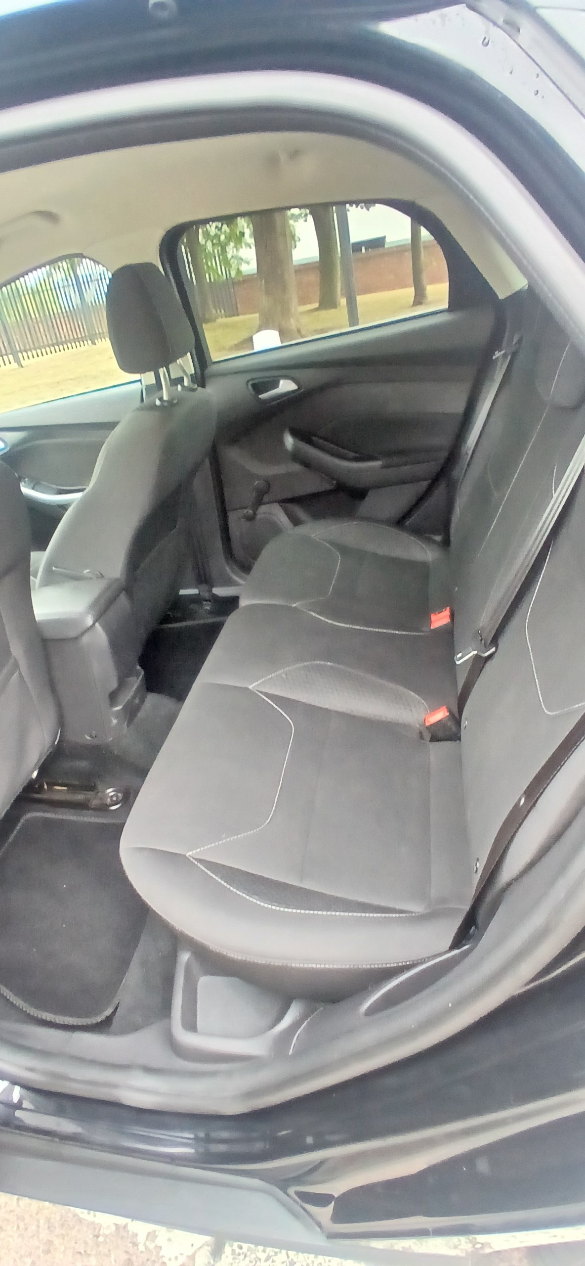 Used Ford Focus 2015 for sale - 76379663: Photo 7