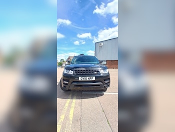 Used Land Rover Range Rover Sport 2015 for sale - 79120587: Photo