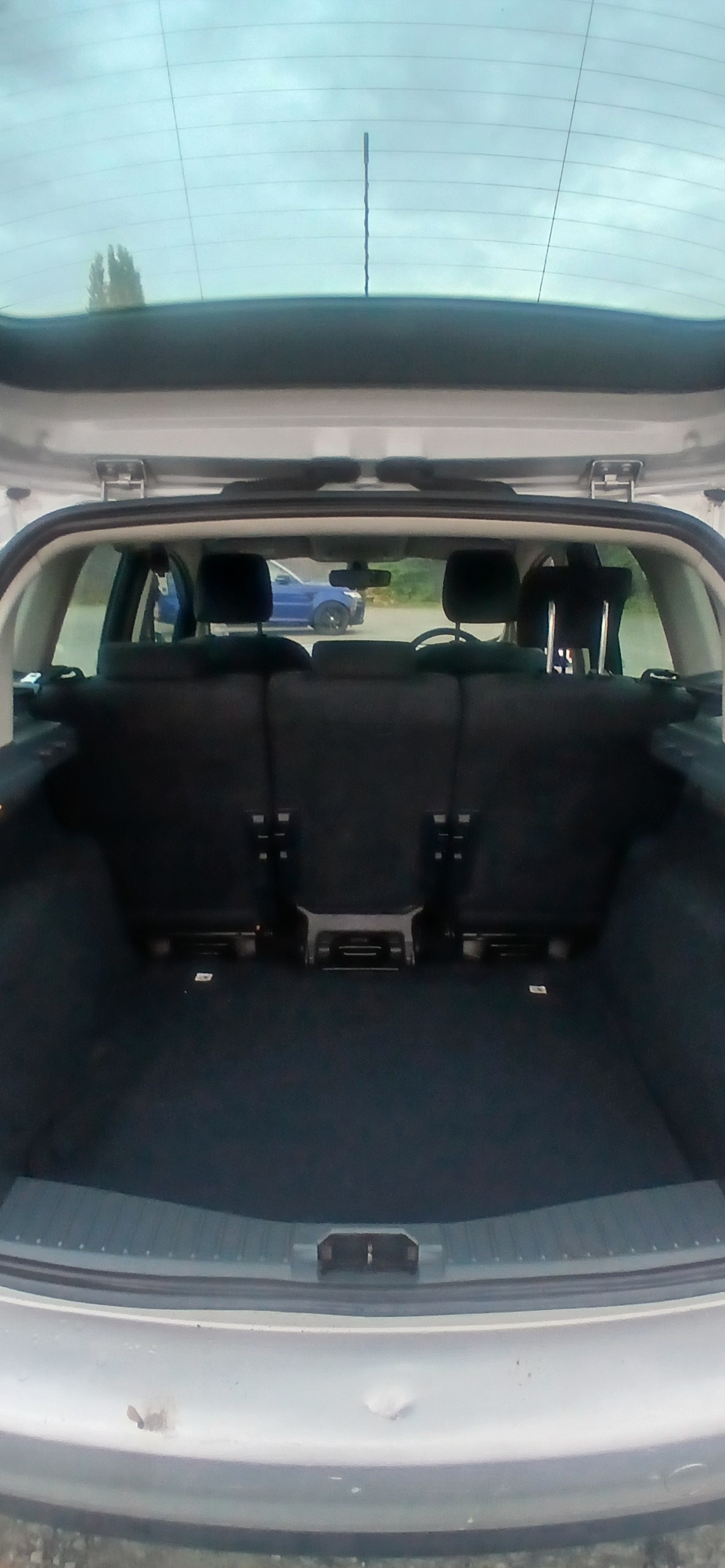 Used Ford C-Max 2012 for sale - 76346440: Photo 7