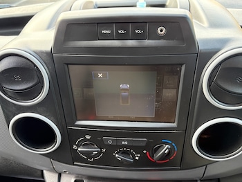 Used Peugeot Partner 2018 for sale - 79462969: Photo