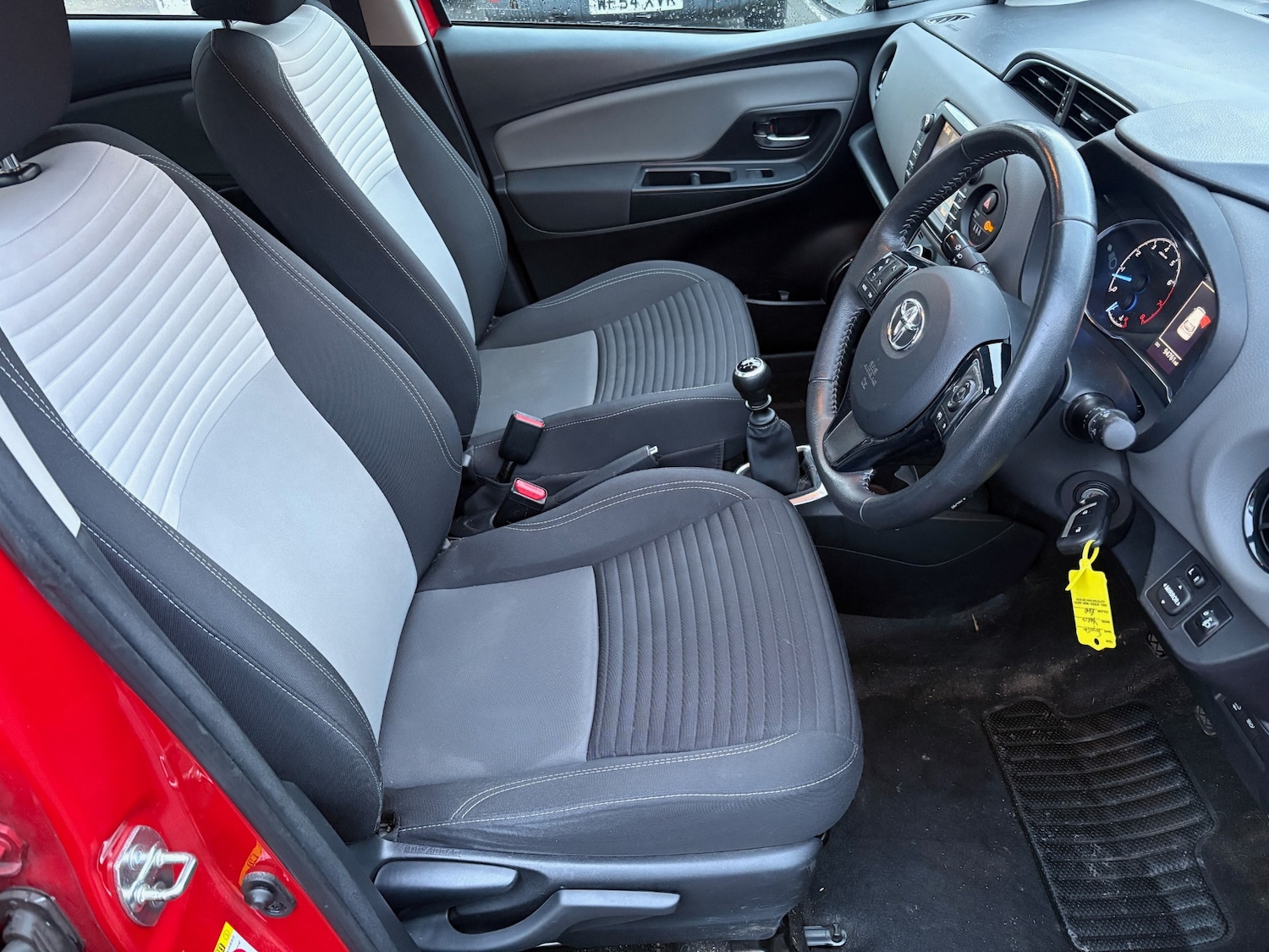 Used Toyota Yaris 2019 for sale - 77186615: Photo 11