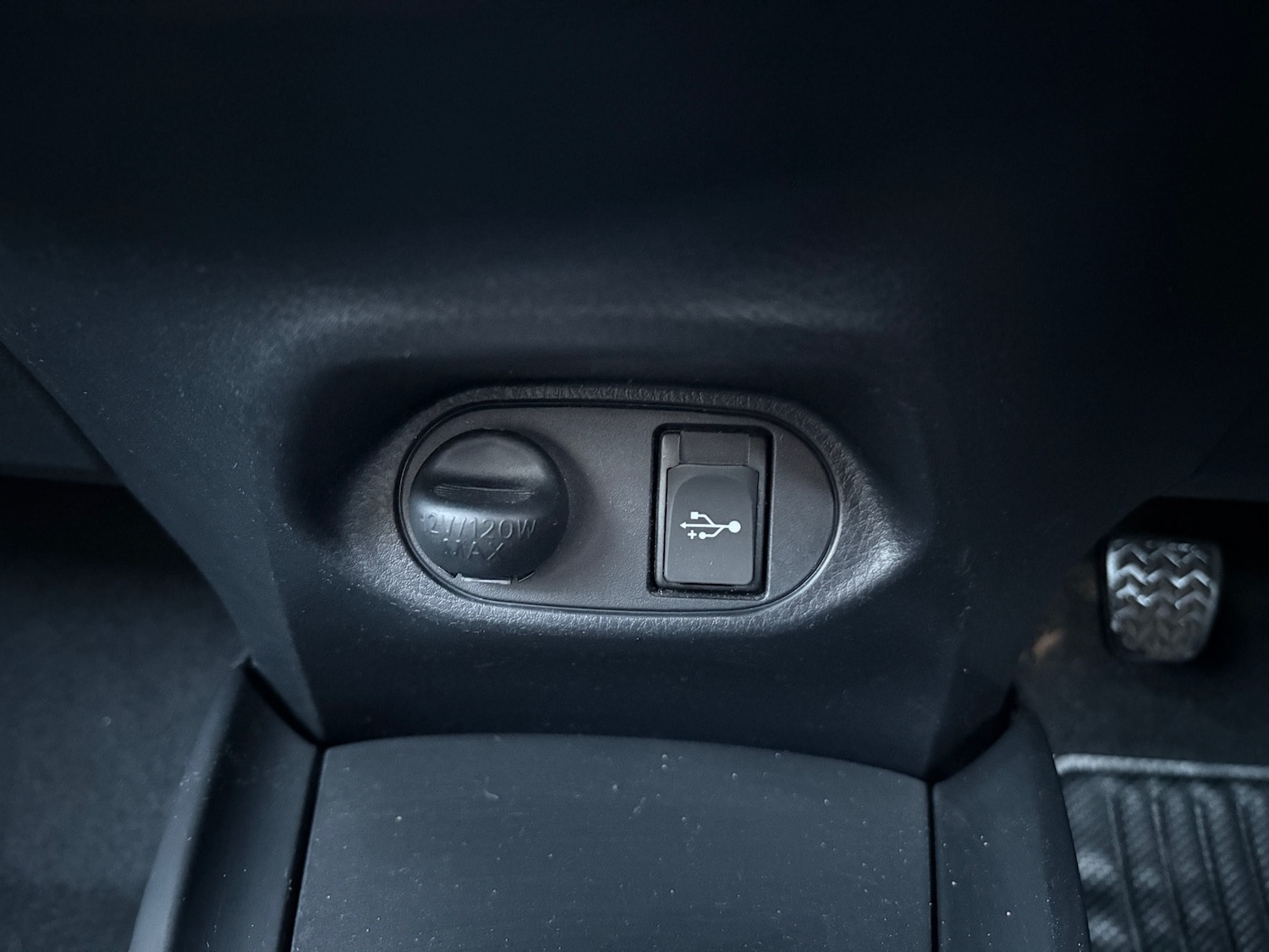 Used Toyota Yaris 2019 for sale - 77186615: Photo 17