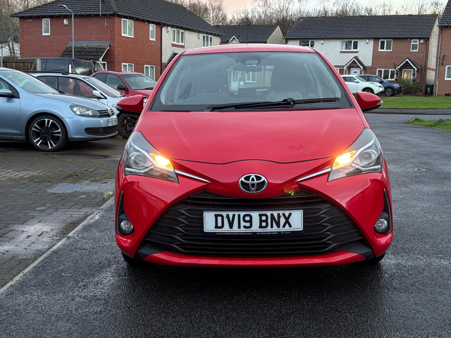 Used Toyota Yaris 2019 for sale - 77186615: Photo 2