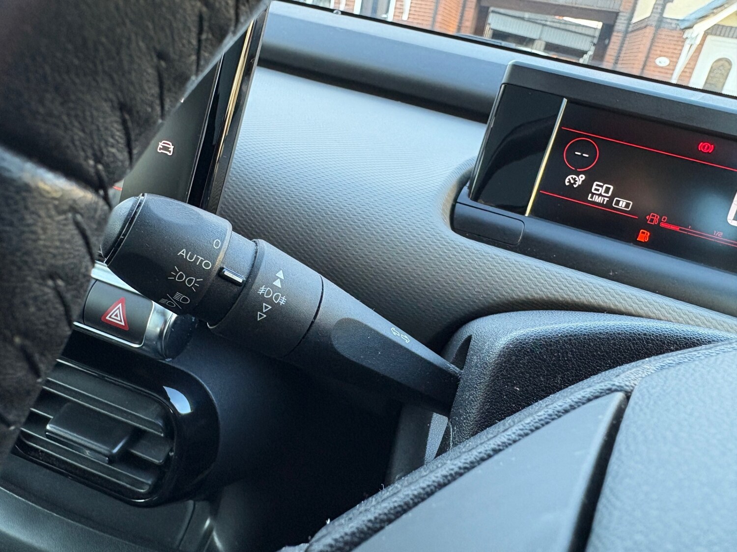 Used Citroen C4 Cactus 2018 for sale - 77044558: Photo 18