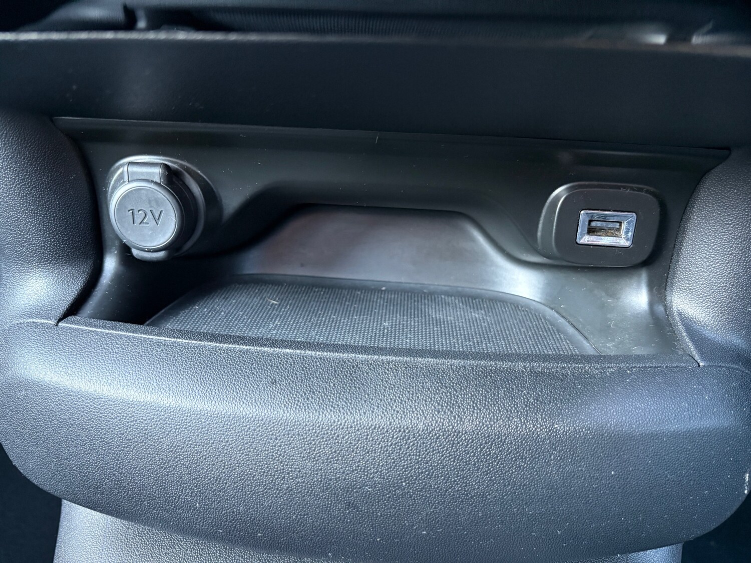 Used Citroen C4 Cactus 2018 for sale - 77044558: Photo 22