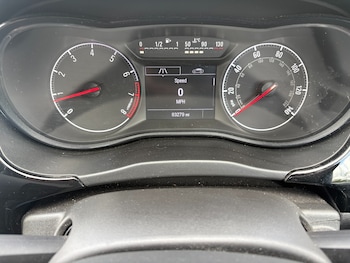 Used Vauxhall Corsa 2015 for sale - 78610512: Photo