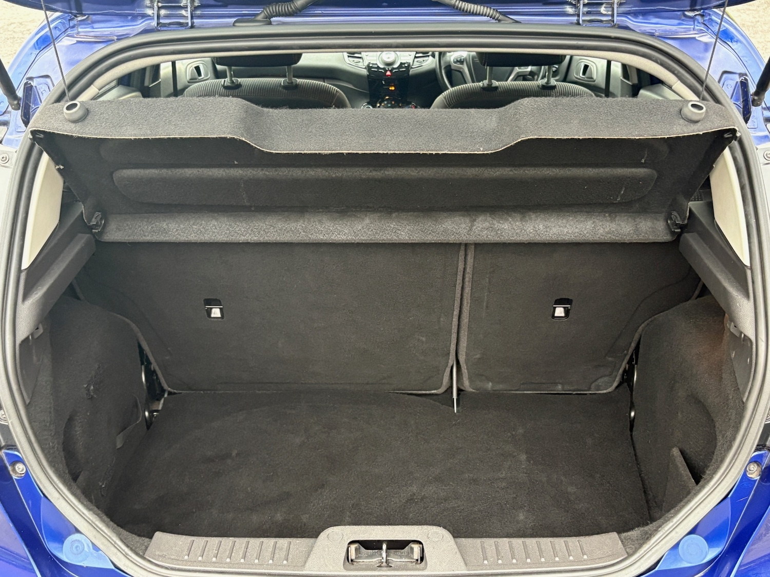 Used Ford Fiesta 2015 for sale - 77049301: Photo 17