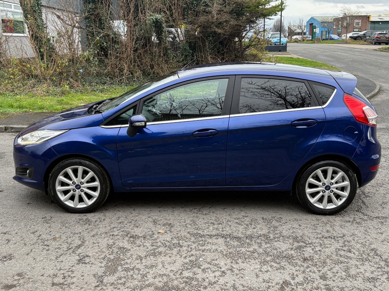 Used Ford Fiesta 2015 for sale - 77049301: Photo 7