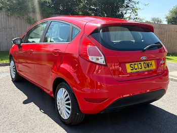 Used Ford Fiesta 2013 for sale - 79320756: Photo