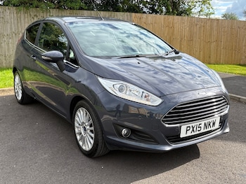 Used Ford Fiesta 2015 for sale - 78473634: Photo