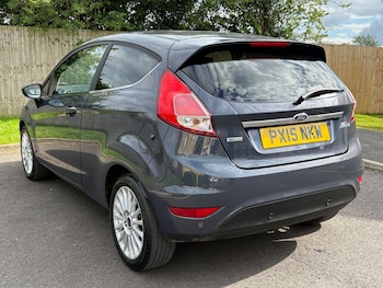 Used Ford Fiesta 2015 for sale - 78473634: Photo