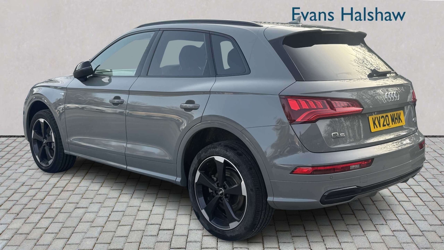 Used Audi Q5 2020 for sale - 77772220: Photo 2