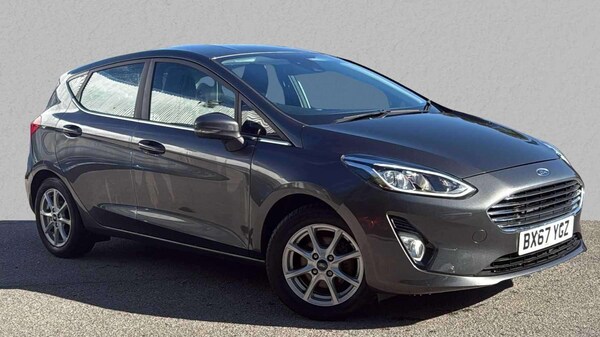 Used Ford Fiesta 2017 for sale - 76125957: Photo 1