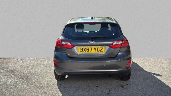 Used Ford Fiesta 2017 for sale - 76125957: Photo 4