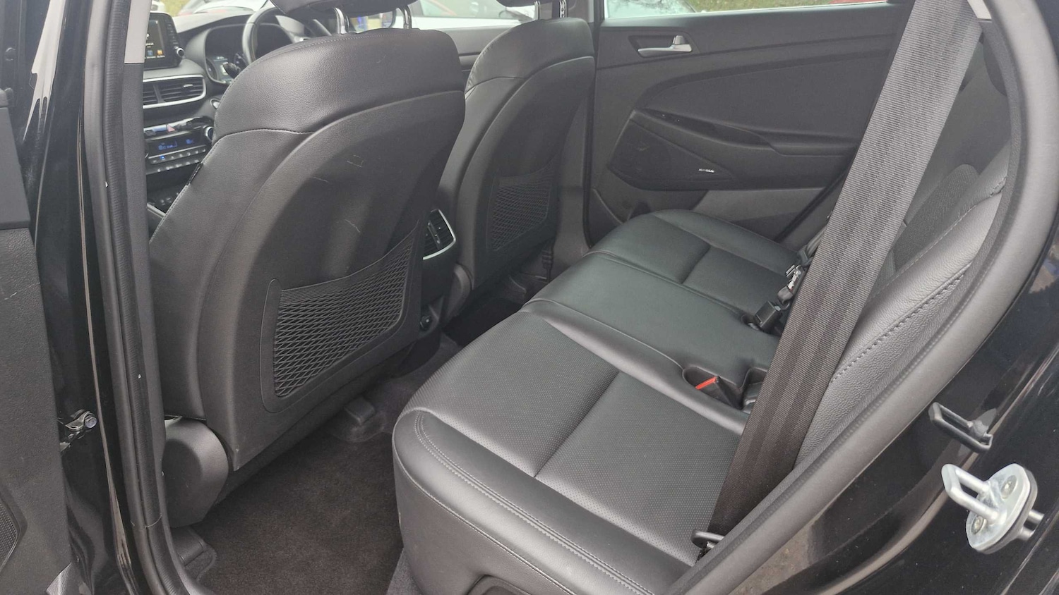 Used Hyundai TUCSON 2018 for sale - 76004381: Photo 16