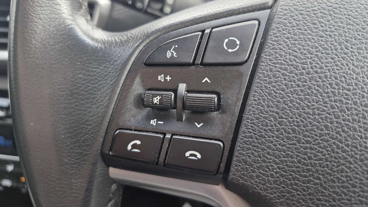 Used Hyundai TUCSON 2018 for sale - 76004381: Photo 19