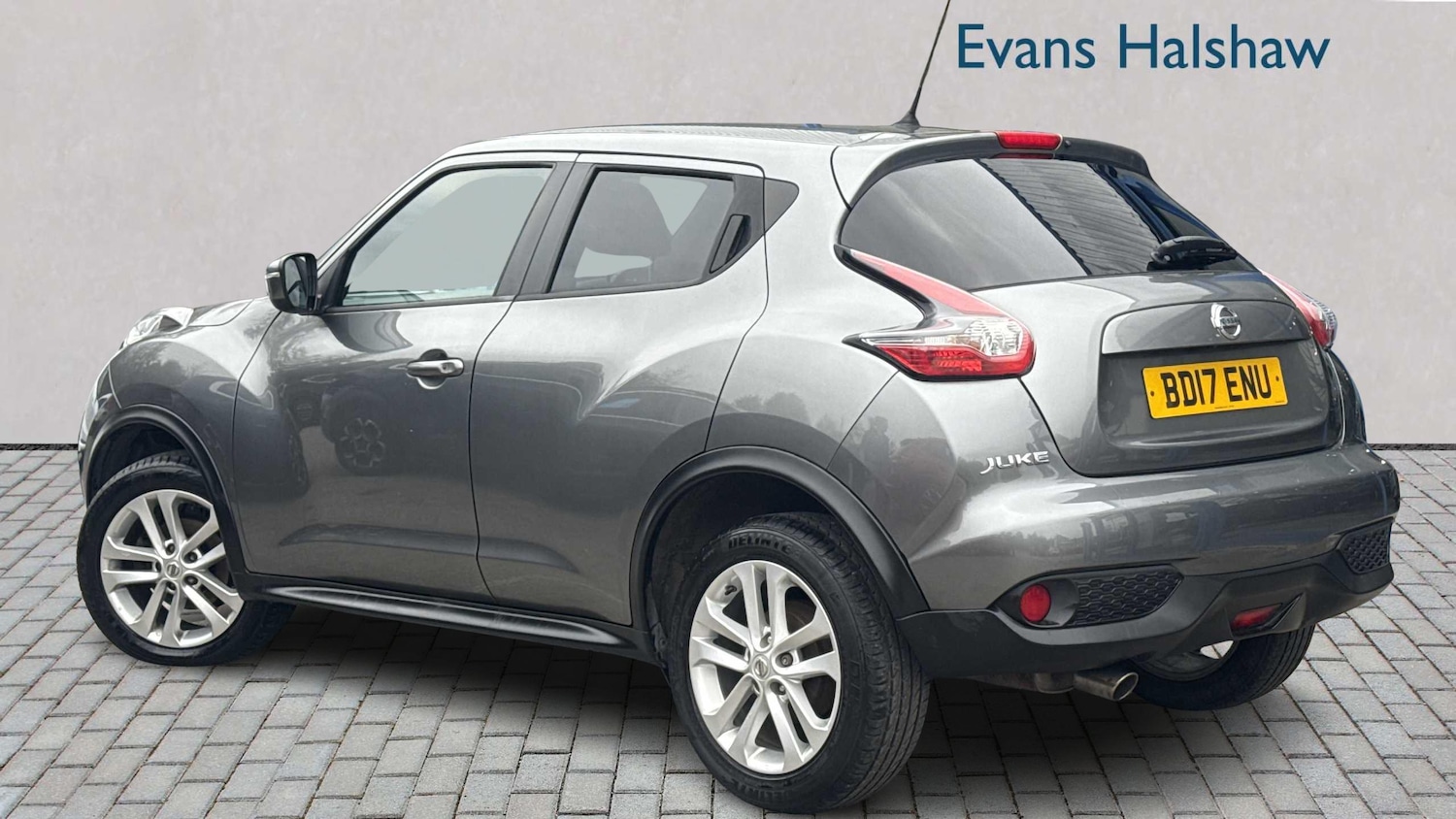 Used Nissan Juke 2017 for sale - 76310859: Photo 3
